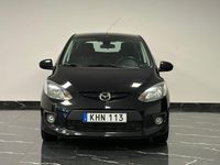 Begagnad Mazda 2 Inclusive 104 HK (76 kW) 2007 Svart Halvkombi
