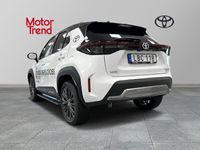 begagnad Toyota Yaris Cross Hybrid AWD-i Adventure, Bi-Tone, JBL, DEMOBIL LEVERERAS 2024