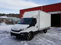 begagnad Iveco Daily 35-160 Chassi Cab 2.3 JTD Hi-Matic MOMS Euro 6