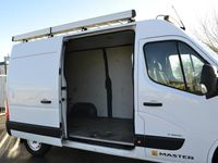 begagnad Renault Master Stor skåpbil 2.3 diesel(125hk) Ny besiktad