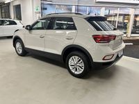 begagnad VW T-Roc Life 1.0 TSI 110HK Drag/B-Kamera/Rattvärme