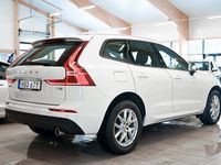 begagnad Volvo XC60 Recharge T8 AWD Momentum Advanced Edt Panorama