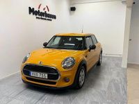 Begagnad Mini ONE Pepper 102 HK (75 kW) 2015 Orange Halvkombi