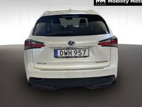 begagnad Lexus NX300h AWD 2.5 AWD E-CVT Taklucka 2015, SUV