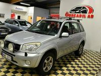 Begagnad Toyota RAV4 150 HK (110 kW) 2004 Silver SUV