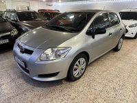 Begagnad Toyota Auris 124 HK (91 kW) 2008 Silver Halvkombi