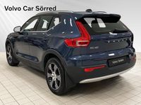 Begagnad Volvo XC40 Inscription 192 HK (141 kW) 2022 Blå SUV
