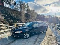 Begagnad Volvo V70 R-Design 180 HK (132 kW) 2011 Blå Kombi