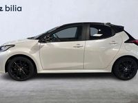 Begagnad Toyota Yaris Hybrid Style 117 HK (86 kW) 2022 Vit Halvkombi