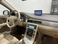 Begagnad Volvo V70 Summum 200 HK (147 kW) 2009 Silver Kombi