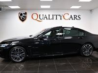 begagnad BMW 745e xDrive Steptronic M Sport 394hk Pano / H/K / MOMS