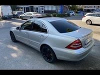 Begagnad Mercedes C240 Elegance 170 HK (125 kW) 2004 Sedan