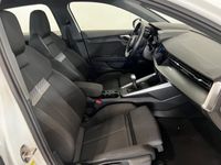 begagnad Audi A3 Sportback 35 TFSI 150hk Cockpit