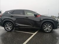 Begagnad Lexus NX300h 197 HK (144 kW) 2019 SUV