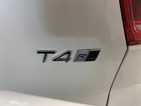 begagnad Volvo XC40 T4 AWD R-Design 190hk |auto|drag|360°kam|VOC|GPS|