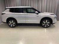 Ny Mitsubishi Outlander P-HEV Intense 136 HK (100 kW) 2025 Vit SUV