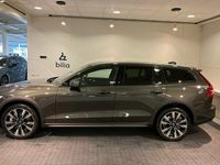 begagnad Volvo V60 CC B4 AWD DEMOBIL NYSKICK