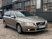 Begagnad Volvo V70 Momentum 116 HK (85 kW) 2011 Ljusbrun Kombi