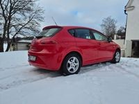 Begagnad Seat Leon 102 HK (75 kW) 2011 Halvkombi