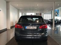 begagnad BMW 218 Active Tourer d Sport line Navigation Kamera 2015, Personbil