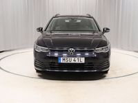 begagnad VW Golf VIII Sportscombi Life 2.0 TDI 115 hk Drag Nav Värmare