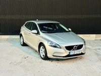 begagnad Volvo V40 T2 Geartronic Kinetic Navi PDC Euro 6 122hk LÅGMIL