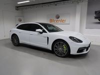 Begagnad Porsche Panamera Sport Turismo 330 HK (242 kW) 2019 Vit Kombi