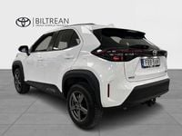 Begagnad Toyota Yaris 2024 Vit Halvkombi