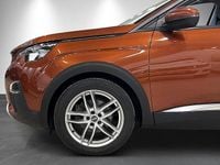 Begagnad Peugeot 3008 Allure 120 HK (88 kW) 2016 Brun SUV