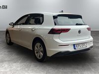 begagnad VW Golf VIII 1.0 eTSI 110 HK