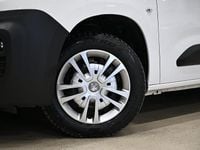 Begagnad Peugeot Partner 131 HK (96 kW) 2021 Vit Minibuss