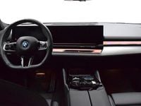 Begagnad BMW i5 M Sport 250 kW (340 HK) 2024 M brooklyn grey metallic Sedan