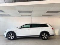 Begagnad VW Passat Alltrack 190 HK (139 kW) 2017 Vit Kombi