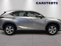Begagnad Lexus NX300h Business Edition 200 HK (147 kW) 2019 Grå SUV