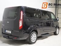 Begagnad Ford Tourneo 170 HK (125 kW) 2023 Svart Minibuss