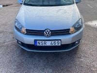 Begagnad VW Golf VI 102 HK (75 kW) 2011 Halvkombi