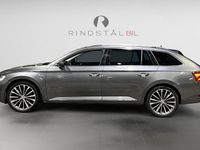 Begagnad Skoda Superb 2022 Grå Kombi