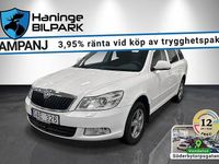 Begagnad Skoda Octavia Elegance 140 HK (102 kW) 2011 Vit Kombi