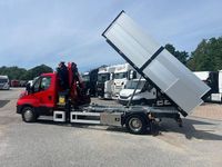 Begagnad Iveco Daily 180 HK (132 kW) 2024 Röd Van