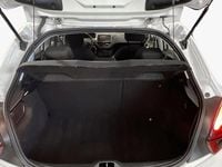 Begagnad Peugeot 208 82 HK (60 kW) 2015 Vit Halvkombi