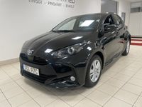 begagnad Toyota Yaris Hybrid CVT Active