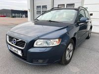 Begagnad Volvo V50 Momentum 116 HK (85 kW) 2011 Blå Kombi