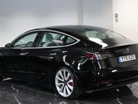 Begagnad Tesla Model 3 Performance 461 kW (627 HK) 2019 Svart Sedan