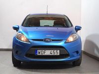 Begagnad Ford Fiesta Trend 75 HK (55 kW) 2010 Blå Halvkombi