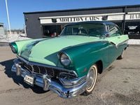 Begagnad Ford Fairlane 203 HK (149 kW) 1956 Flerfärgad Sedan