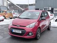 Begagnad Hyundai i10 67 HK (49 kW) 2015 Röd Halvkombi
