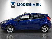 Begagnad Ford Fiesta Titanium 101 HK (74 kW) 2014 Blå Halvkombi