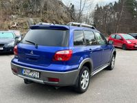 begagnad Mitsubishi Outlander 2.4 4WD