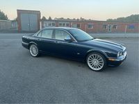 Begagnad Jaguar XJ 238 HK (175 kW) 2007 Blå Sedan