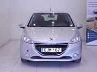 Begagnad Peugeot 208 92 HK (67 kW) 2014 Ljusgrå Halvkombi